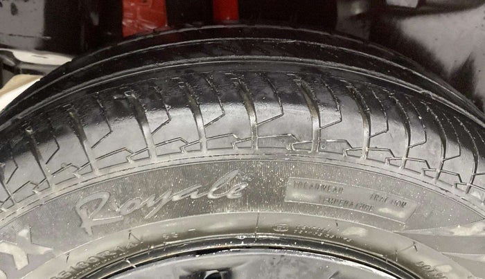 2022 Maruti Swift VXI, Petrol, Manual, 31,903 km, Right Rear Tyre Tread