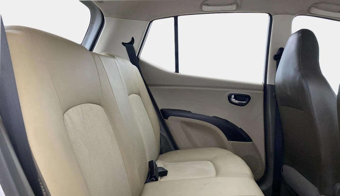2013 Hyundai i10 MAGNA 1.1, Petrol, Manual, 41,377 km, Right Side Rear Door Cabin