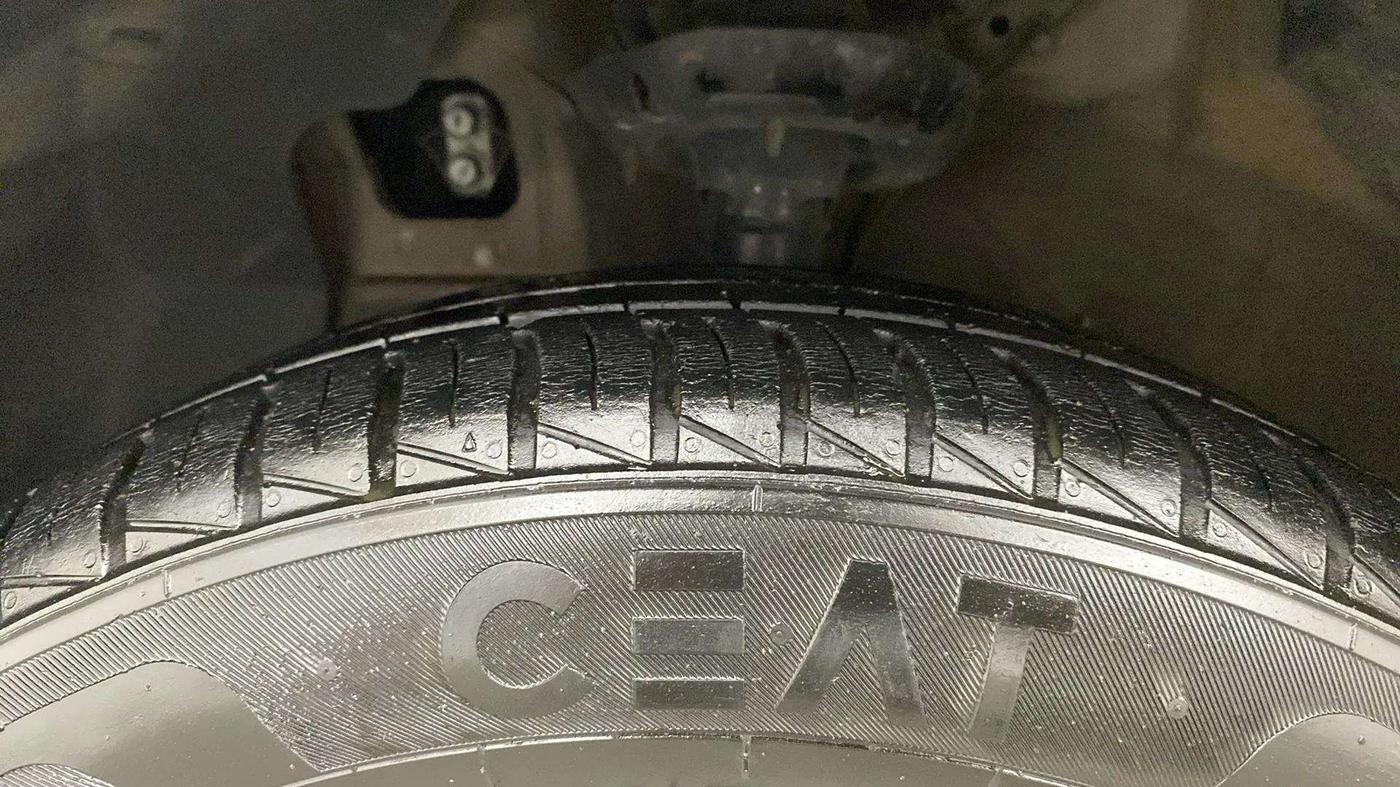 2022 Hyundai AURA S 1.2 CNG, CNG, Manual, 39,695 km, Left Front Tyre Tread