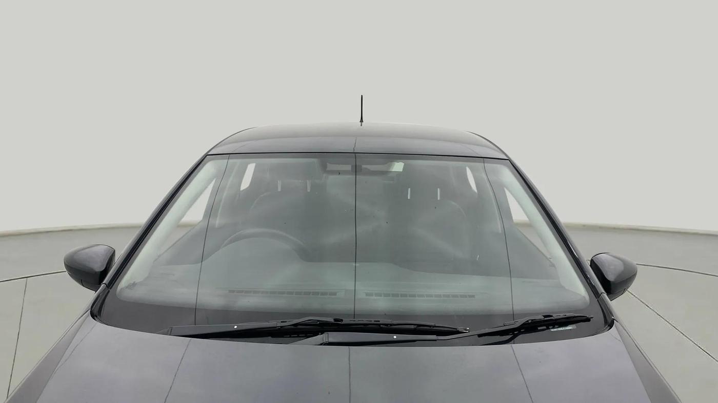 2017 Volkswagen Polo TRENDLINE 1.2L PETROL, Petrol, Manual, 40,982 km, Front Windshield