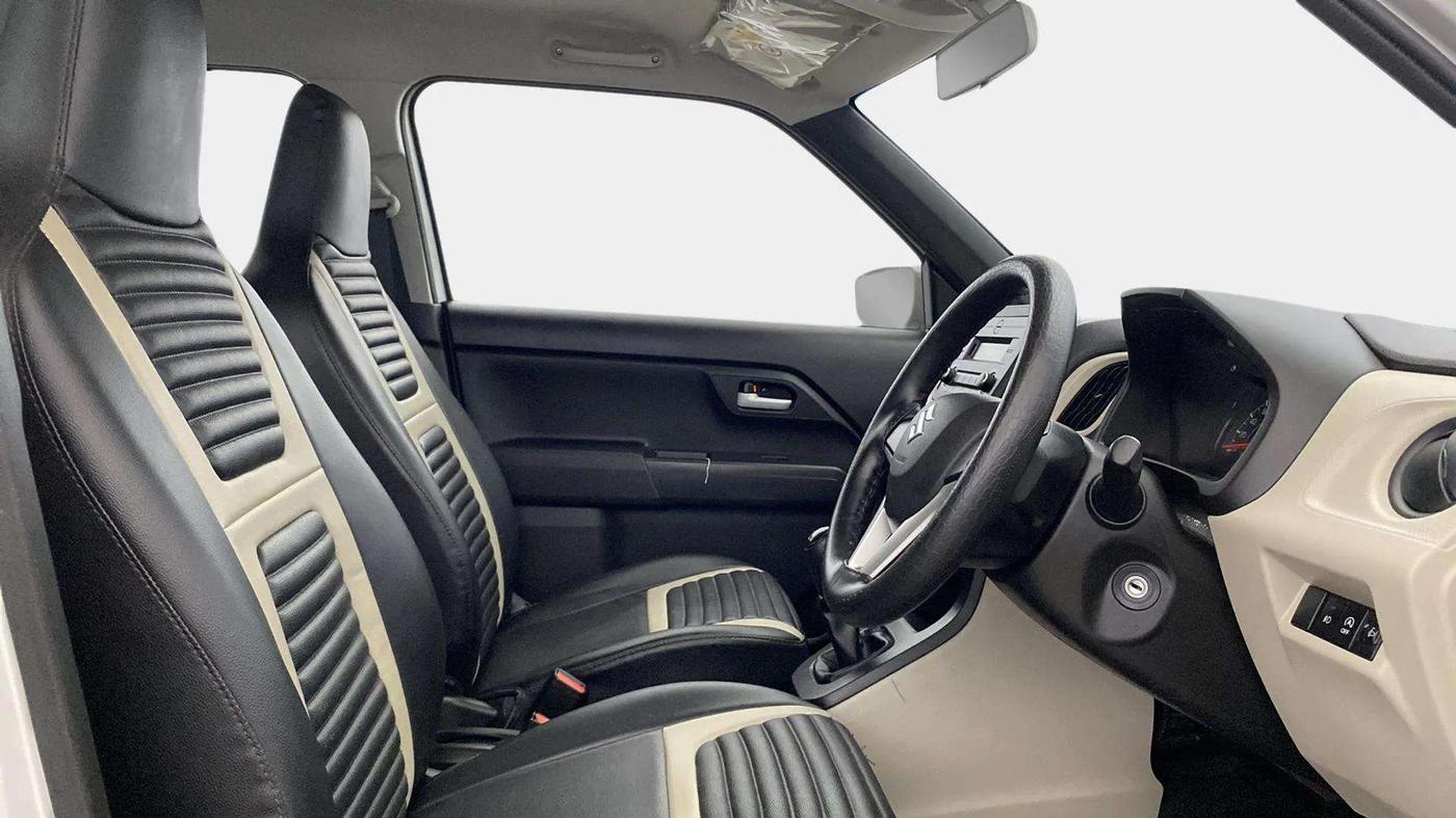 2022 Maruti New Wagon-R VXI 1.0, Petrol, Manual, 20,617 km, Right Side Front Door Cabin