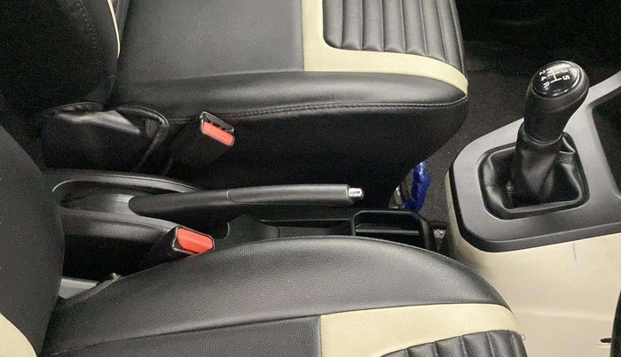 2022 Maruti New Wagon-R VXI 1.0, Petrol, Manual, 1,943 km, Gear Lever
