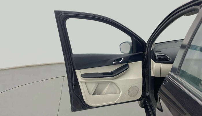 2022 Tata Tiago XZ PLUS PETROL, Petrol, Manual, 21,618 km, LHS Front Door