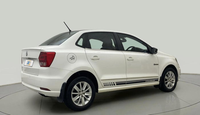 2016 Volkswagen Ameo HIGHLINE1.2L, Petrol, Manual, 40,086 km, Right Back Diagonal