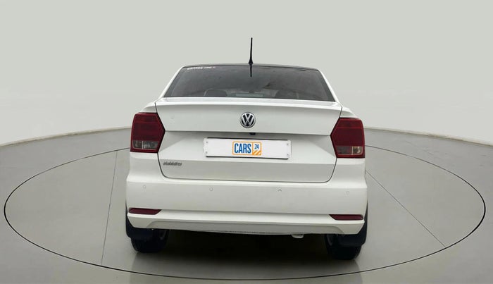 2016 Volkswagen Ameo HIGHLINE1.2L, Petrol, Manual, 40,086 km, Back/Rear