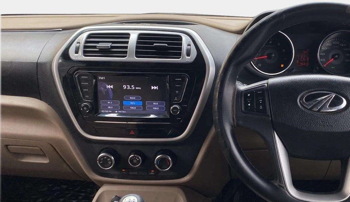2018 Mahindra TUV300 T10, Diesel, Manual, 56,313 km, Air Conditioner