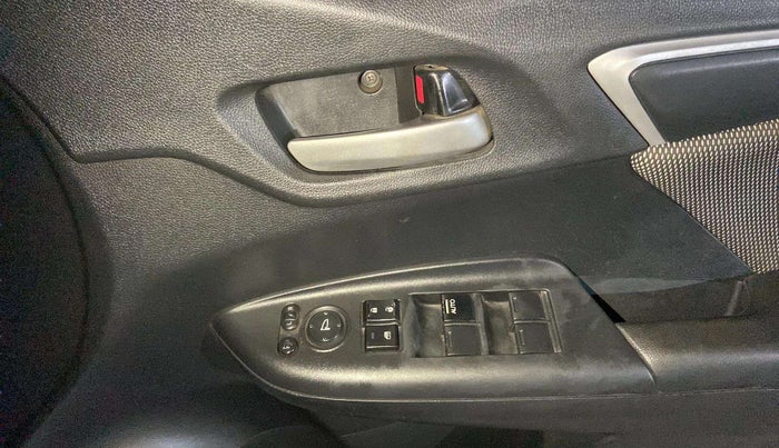 2018 Honda WR-V 1.2L I-VTEC VX MT, Petrol, Manual, 83,190 km, Driver Side Door Panels Control