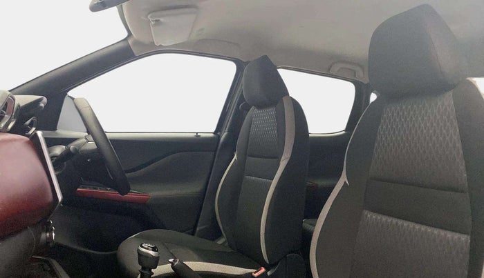 2022 Nissan MAGNITE XV TURBO RED EDITION, Petrol, Manual, 18,293 km, Right Side Front Door Cabin