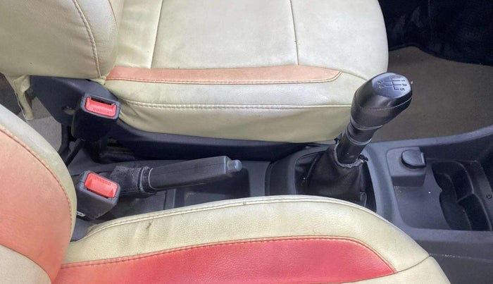 2016 Renault Kwid RXT 0.8, Petrol, Manual, 90,609 km, Gear Lever