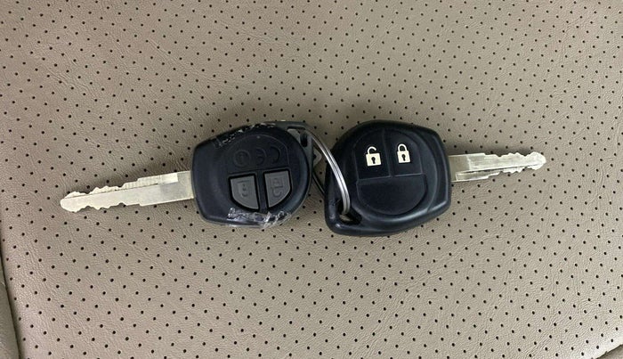 2021 Maruti Ertiga VXI AT SHVS, Petrol, Automatic, 49,192 km, Key Close Up