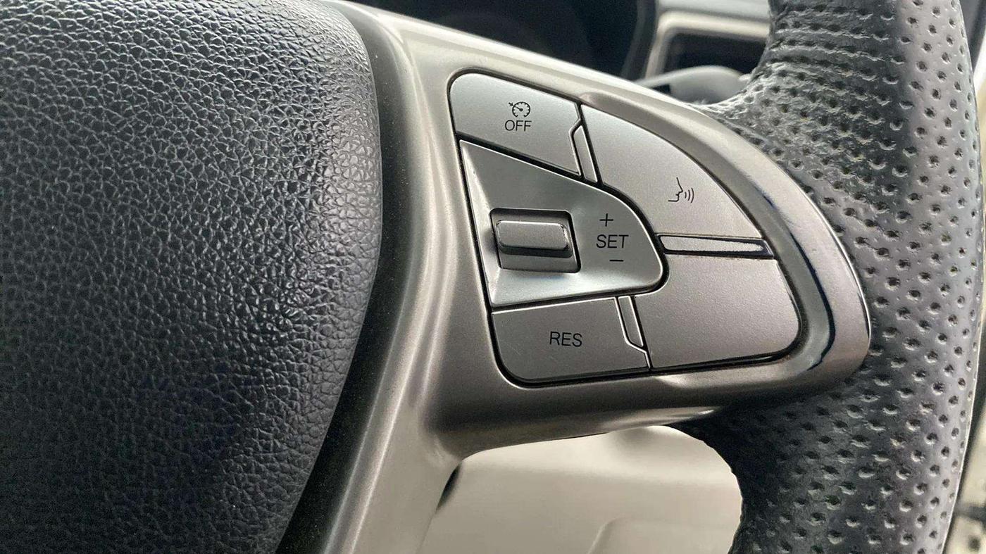 2023 Mahindra XUV300 W8 1.5 DIESEL, Diesel, Manual, 45,974 km, Adaptive Cruise Control