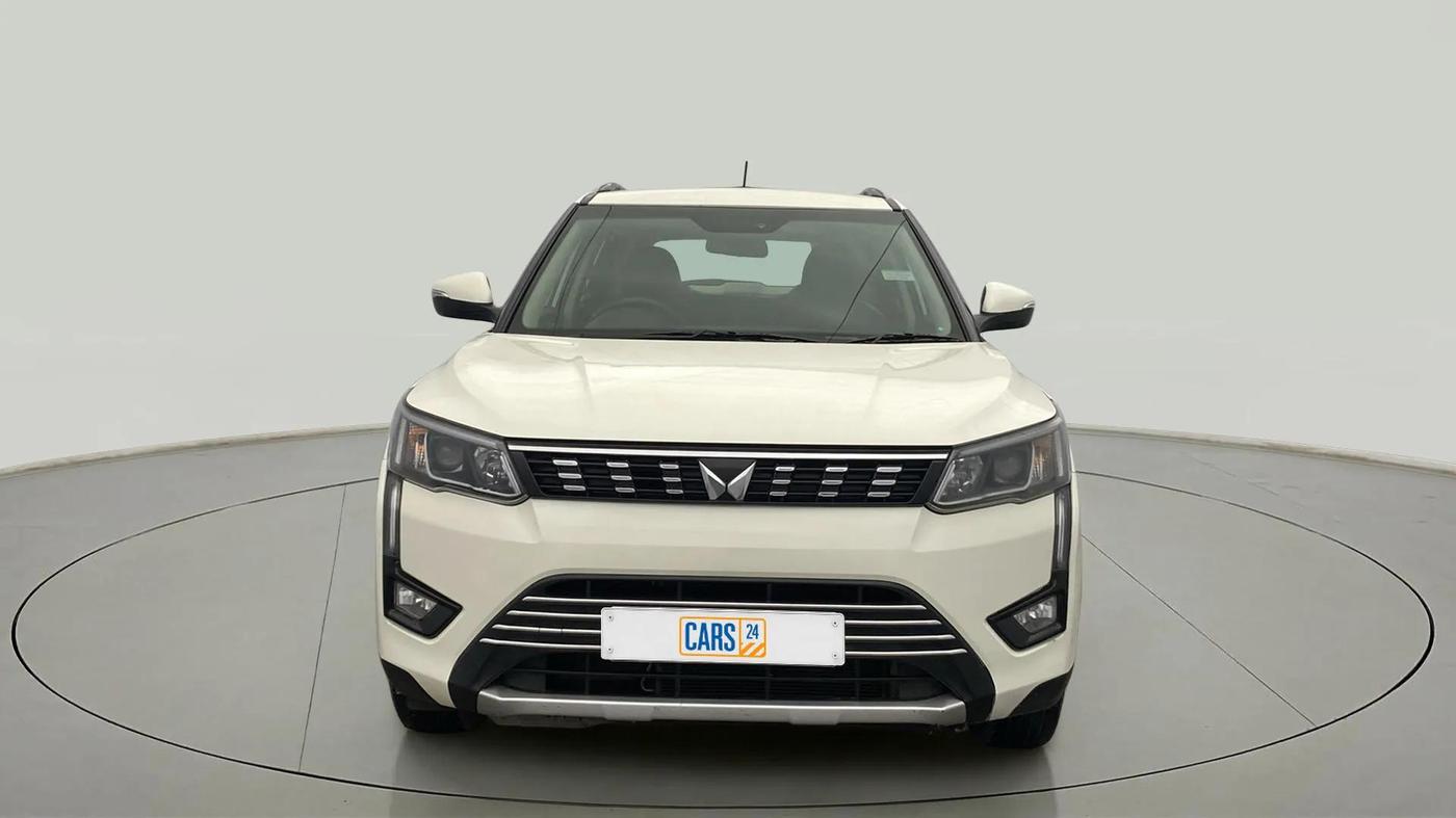 2023 Mahindra XUV300 W8 1.5 DIESEL, Diesel, Manual, 45,974 km, Front