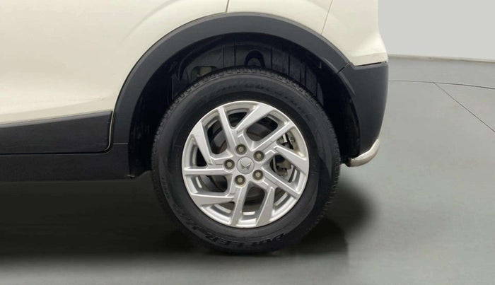 2023 Mahindra XUV300 W8 1.5 DIESEL, Diesel, Manual, 45,865 km, Left Rear Wheel