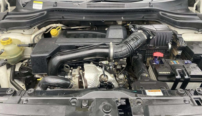 2023 Mahindra XUV300 W8 1.5 DIESEL, Diesel, Manual, 45,865 km, Engine View