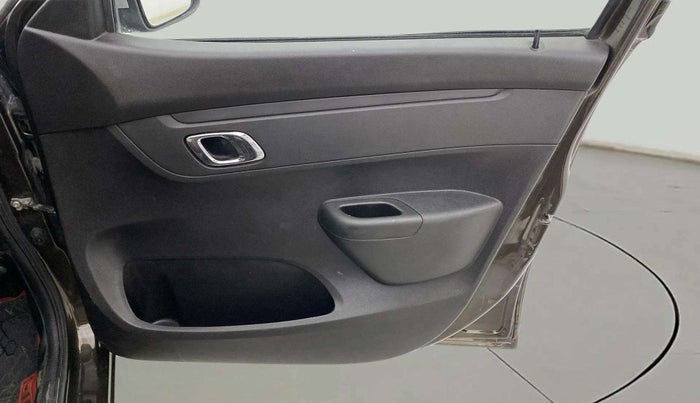 2019 Renault Kwid RXT 1.0 AMT, Petrol, Automatic, 43,656 km, Driver Side Door Panels Control