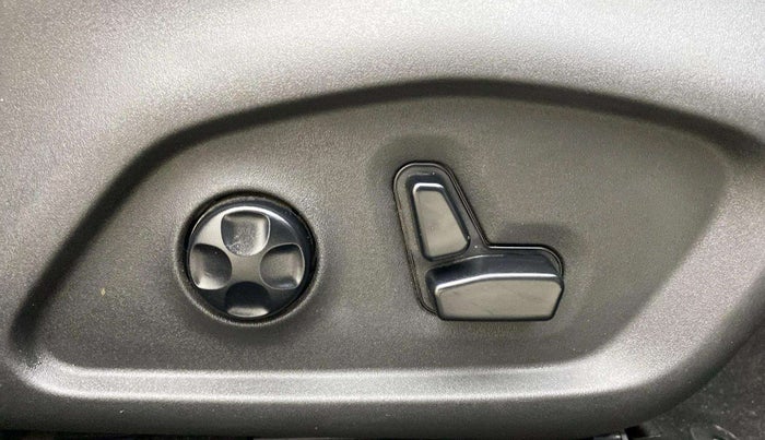 2019 Jeep Compass LIMITED PLUS PETROL AT, Petrol, Automatic, 47,624 km, Driver Side Adjustment Panel