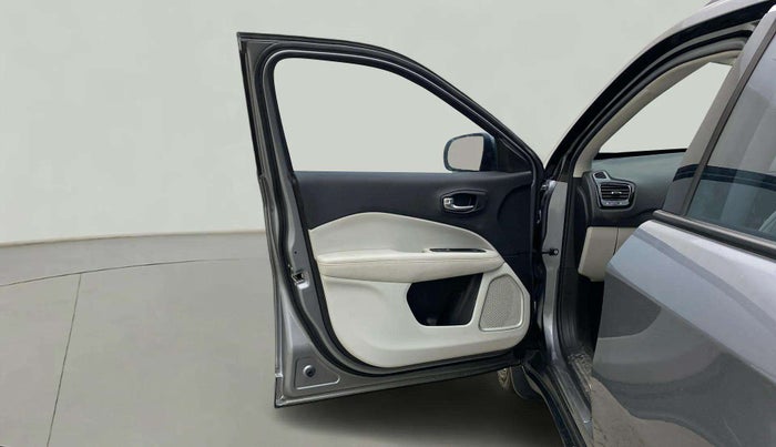 2019 Jeep Compass LIMITED PLUS PETROL AT, Petrol, Automatic, 47,624 km, LHS Front Door