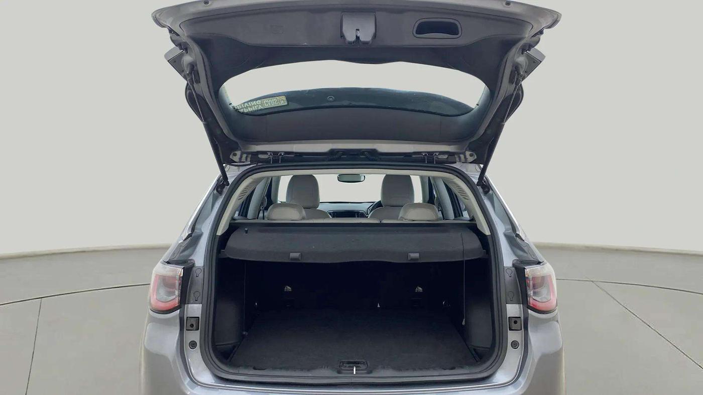 2019 Jeep Compass LIMITED PLUS PETROL AT, Petrol, Automatic, 47,624 km, Boot Inside