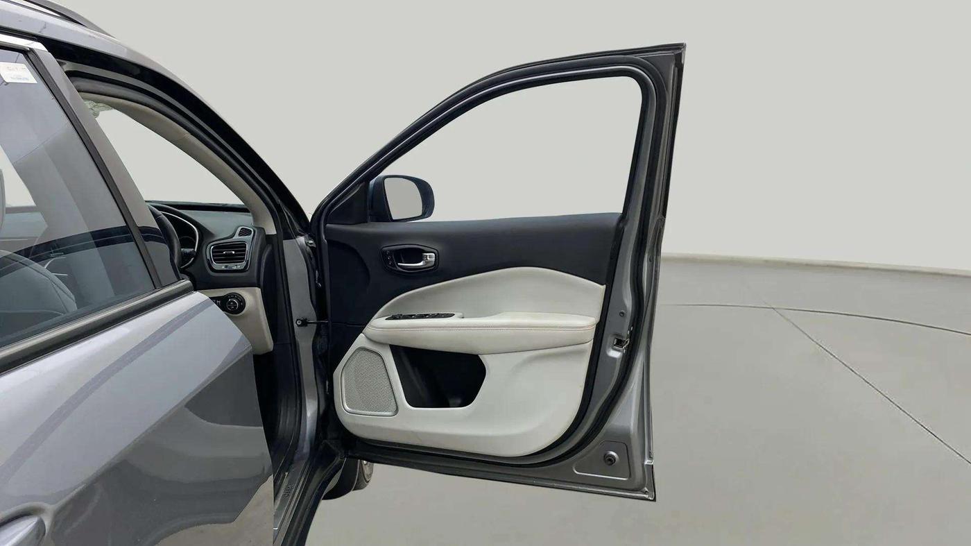 2019 Jeep Compass LIMITED PLUS PETROL AT, Petrol, Automatic, 47,624 km, RHS Front Door