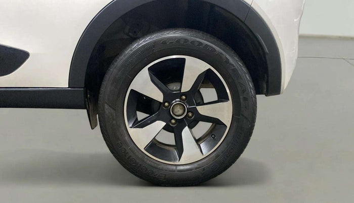 2017 Tata NEXON XZ PLUS PETROL, Petrol, Manual, 37,018 km, Left Rear Wheel