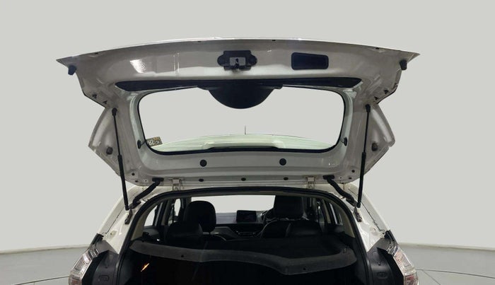 2017 Tata NEXON XZ PLUS PETROL, Petrol, Manual, 37,018 km, Boot Door Open