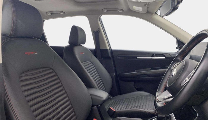 2020 KIA SONET GTX PLUS 1.5, Diesel, Manual, 51,000 km, Right Side Front Door Cabin