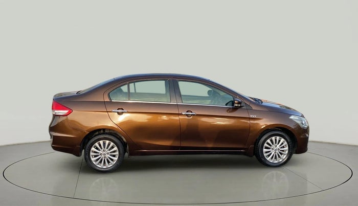2015 Maruti Ciaz ZXI, Petrol, Manual, 59,965 km, Right Side View