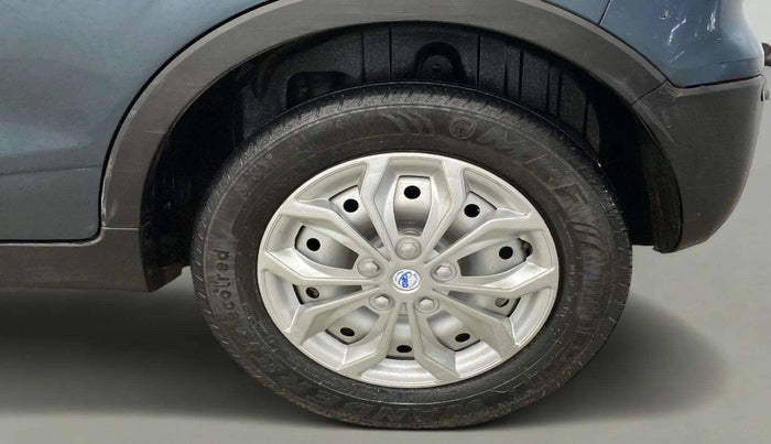 2019 Mahindra XUV300 W4 1.5 DIESEL, Diesel, Manual, 56,882 km, Left Rear Wheel