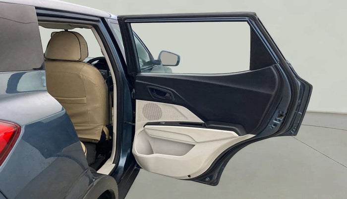 2019 Mahindra XUV300 W4 1.5 DIESEL, Diesel, Manual, 56,882 km, RHS Rear Door