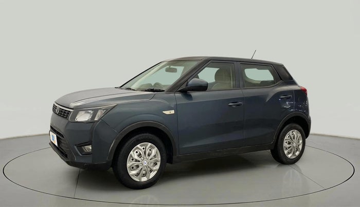 2019 Mahindra XUV300 W4 1.5 DIESEL, Diesel, Manual, 56,882 km, Left Front Diagonal