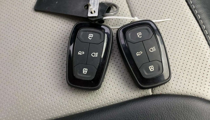 2023 Tata TIGOR XZ PLUS CNG, CNG, Manual, 12,849 km, Key Close Up
