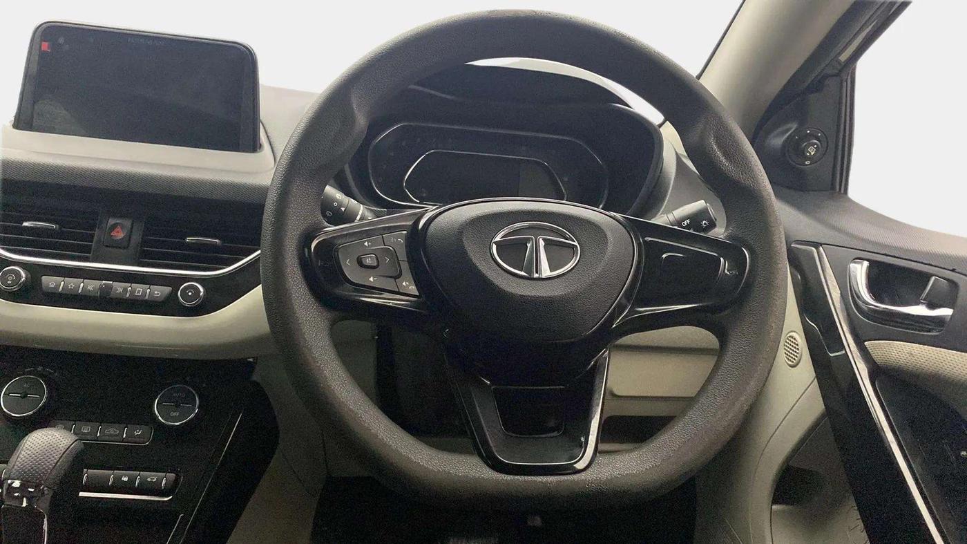 2021 Tata NEXON XZA PLUS DIESEL, Diesel, Automatic, 82,558 km, Steering Wheel Close Up