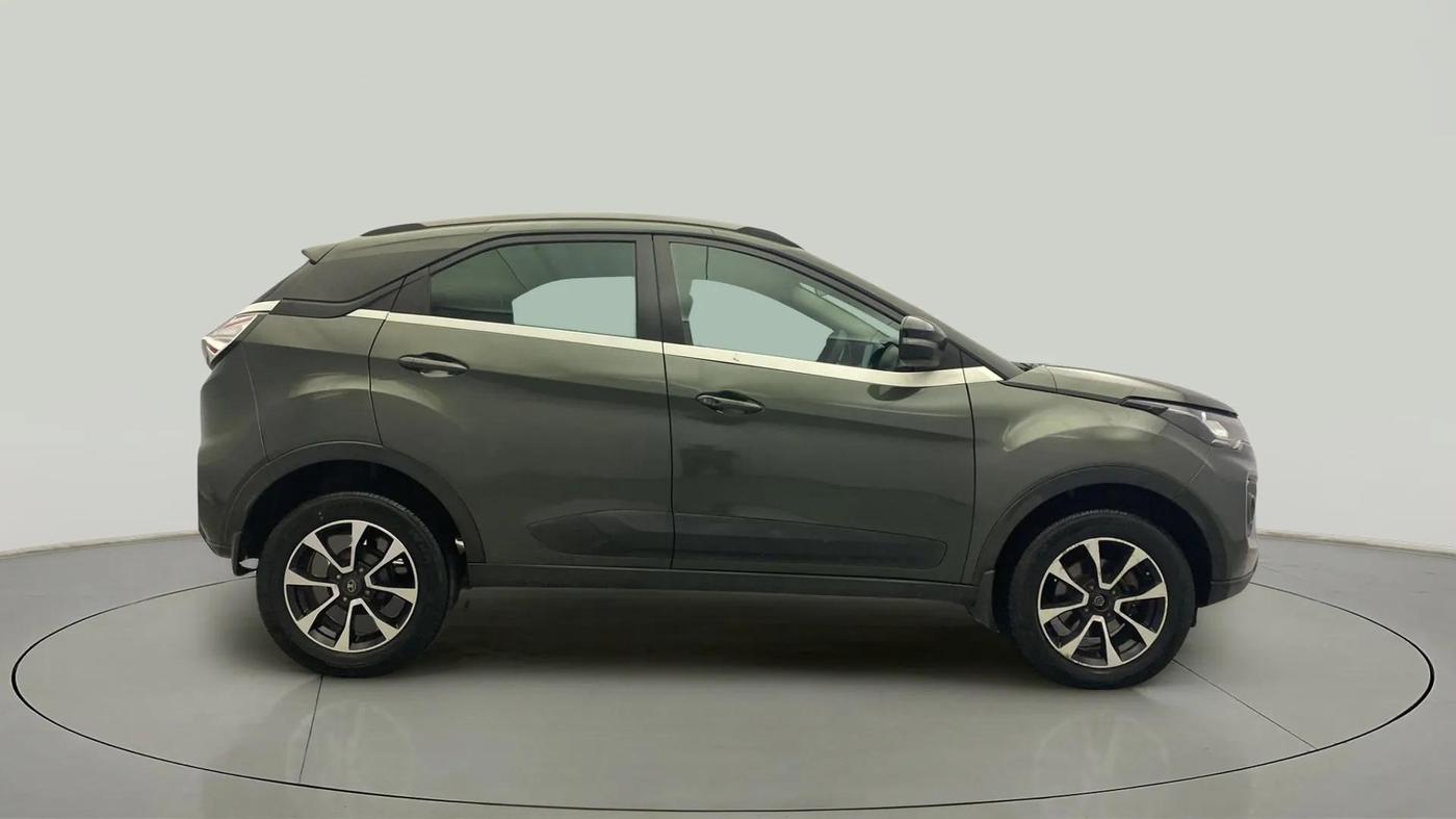 2021 Tata NEXON XZA PLUS DIESEL, Diesel, Automatic, 82,558 km, Right Side View