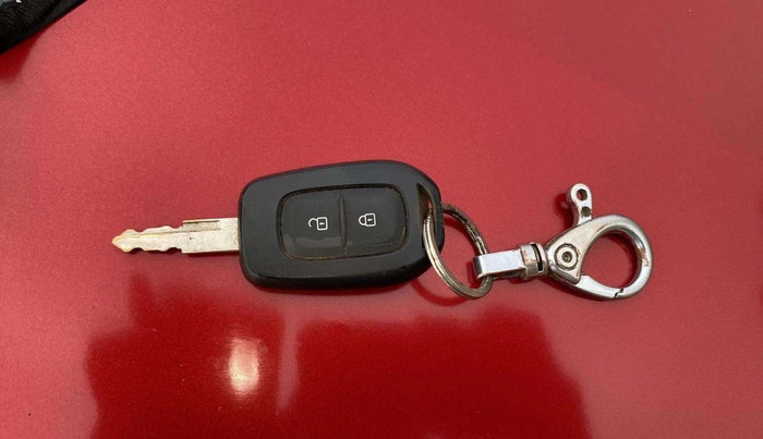 2016 Renault Kwid RXT 1.0, Petrol, Manual, 53,194 km, Key Close Up