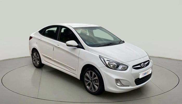 2013 Hyundai Verna FLUIDIC 1.6 VTVT SX, Petrol, Manual, 71,735 km, Right Front Diagonal