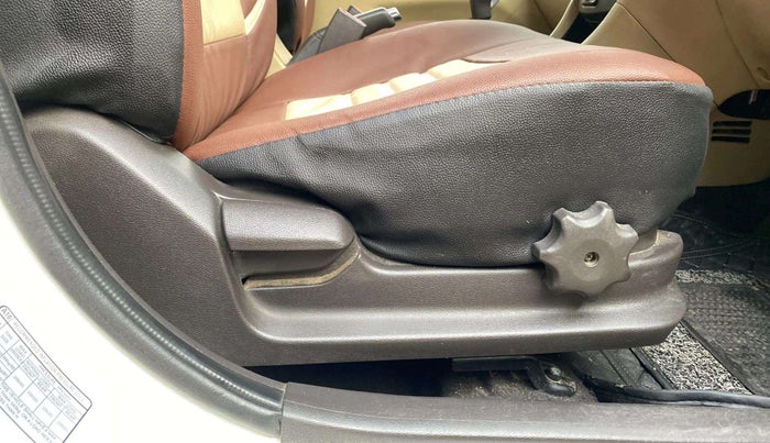 2013 Hyundai Verna FLUIDIC 1.6 VTVT SX, Petrol, Manual, 71,735 km, Driver Side Adjustment Panel