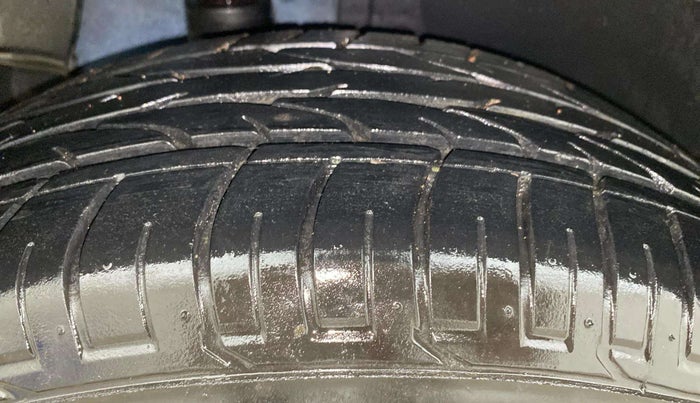 2018 Hyundai Creta SX AT 1.6 PETROL, Petrol, Automatic, 57,881 km, Right Rear Tyre Tread