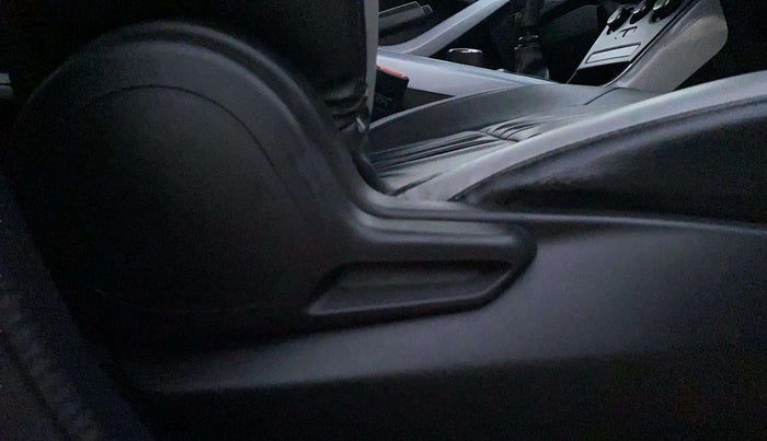 2021 Tata NEXON XE PETROL, Petrol, Manual, 62,435 km, Driver Side Adjustment Panel