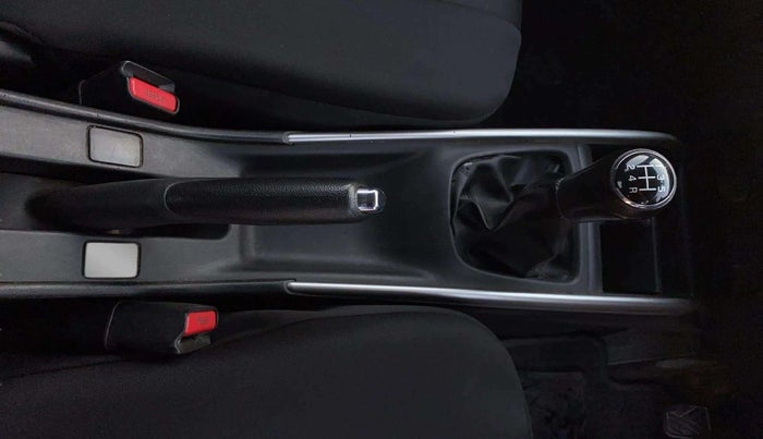 2018 Maruti Baleno DELTA DIESEL 1.3, Diesel, Manual, 65,313 km, Gear Lever