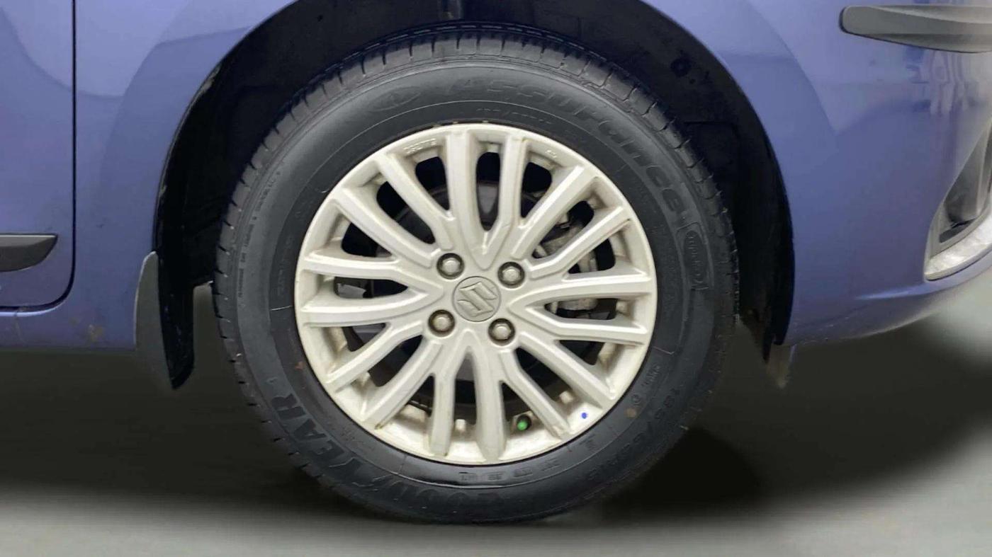 2021 Maruti Dzire ZXI, Petrol, Manual, 49,124 km, Right Front Wheel