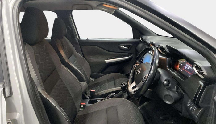 2020 Nissan MAGNITE XV PREMIUM TURBO (O), Petrol, Manual, 29,296 km, Right Side Front Door Cabin