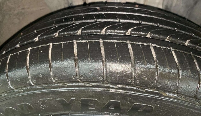 2020 Nissan MAGNITE XV PREMIUM TURBO (O), Petrol, Manual, 29,296 km, Right Front Tyre Tread