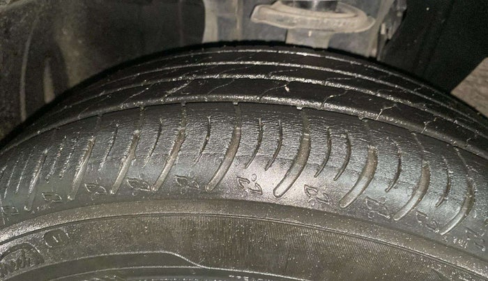2020 Nissan MAGNITE XV PREMIUM TURBO (O), Petrol, Manual, 29,296 km, Left Front Tyre Tread