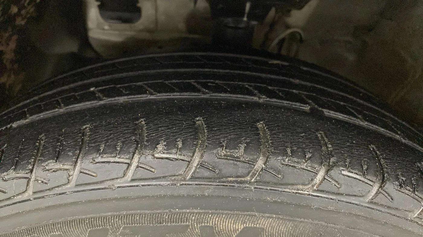 2018 Hyundai Elite i20 ASTA 1.2, Petrol, Manual, 52,327 km, Left Front Tyre Tread