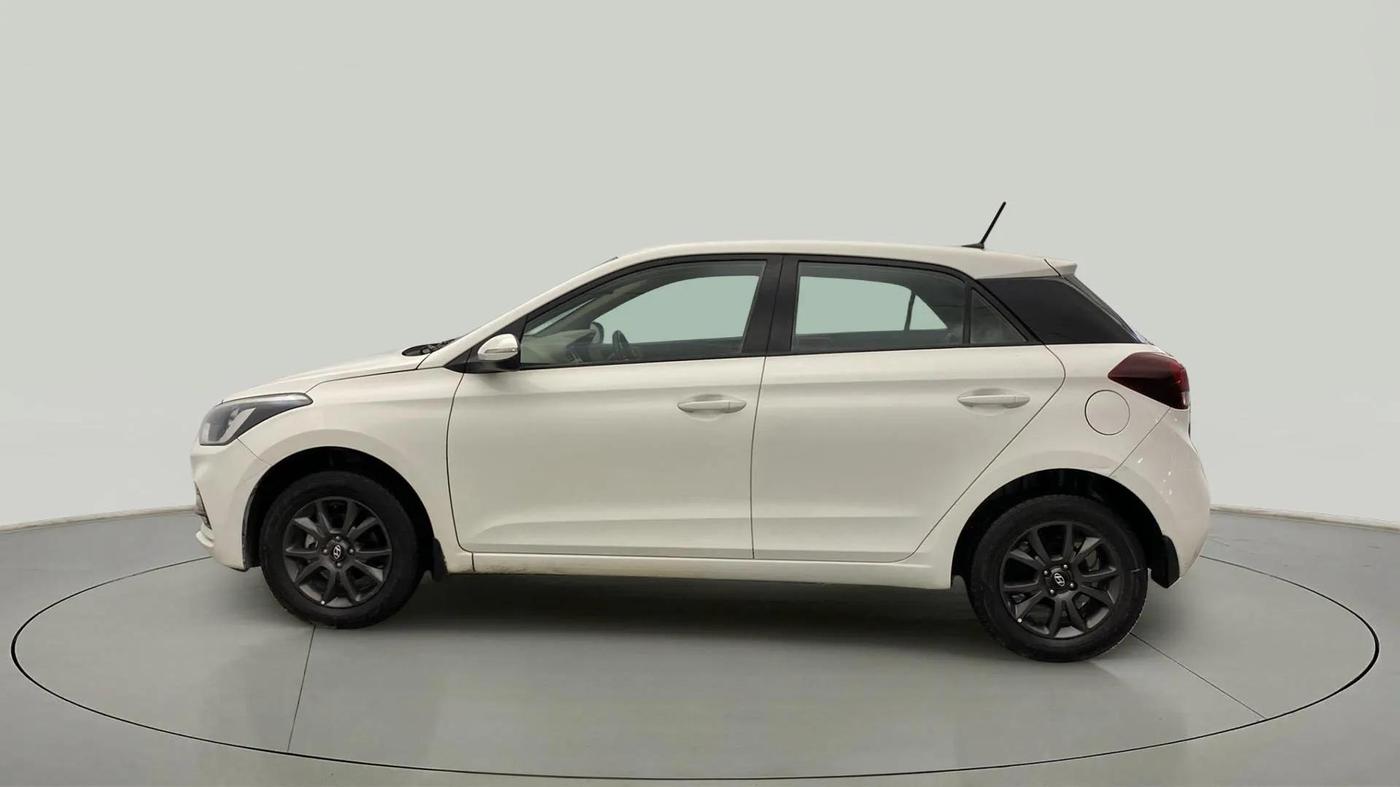2018 Hyundai Elite i20 ASTA 1.2, Petrol, Manual, 52,327 km, Left Side