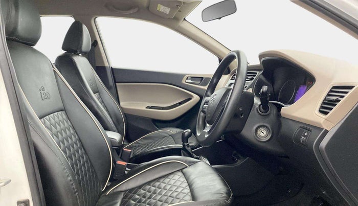2018 Hyundai Elite i20 ASTA 1.2, Petrol, Manual, 52,327 km, Right Side Front Door Cabin