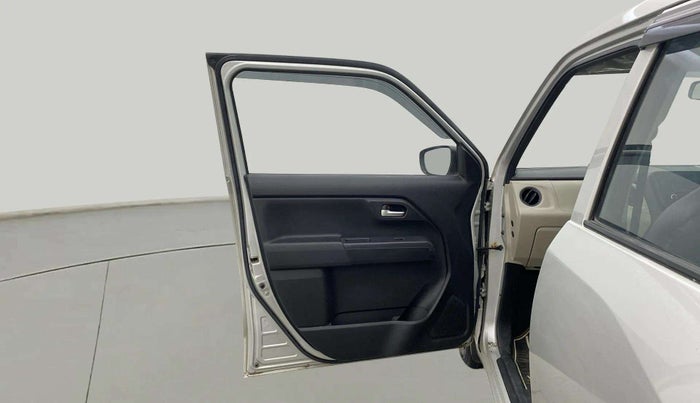 2019 Maruti New Wagon-R VXI 1.0 AMT, Petrol, Automatic, 18,628 km, LHS Front Door