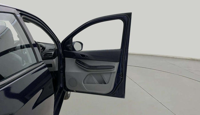 2021 Tata Tiago XT (O) PETROL, Petrol, Manual, 35,040 km, RHS Front Door