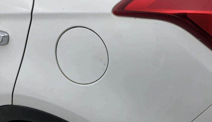2016 Hyundai Creta SX PLUS 1.6 PETROL, Petrol, Manual, 87,229 km, Left quarter panel - Minor scratches