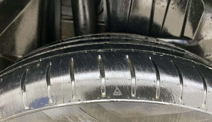 2023 Maruti Dzire ZXI, Petrol, Manual, 51,356 km, Right Rear Tyre Tread